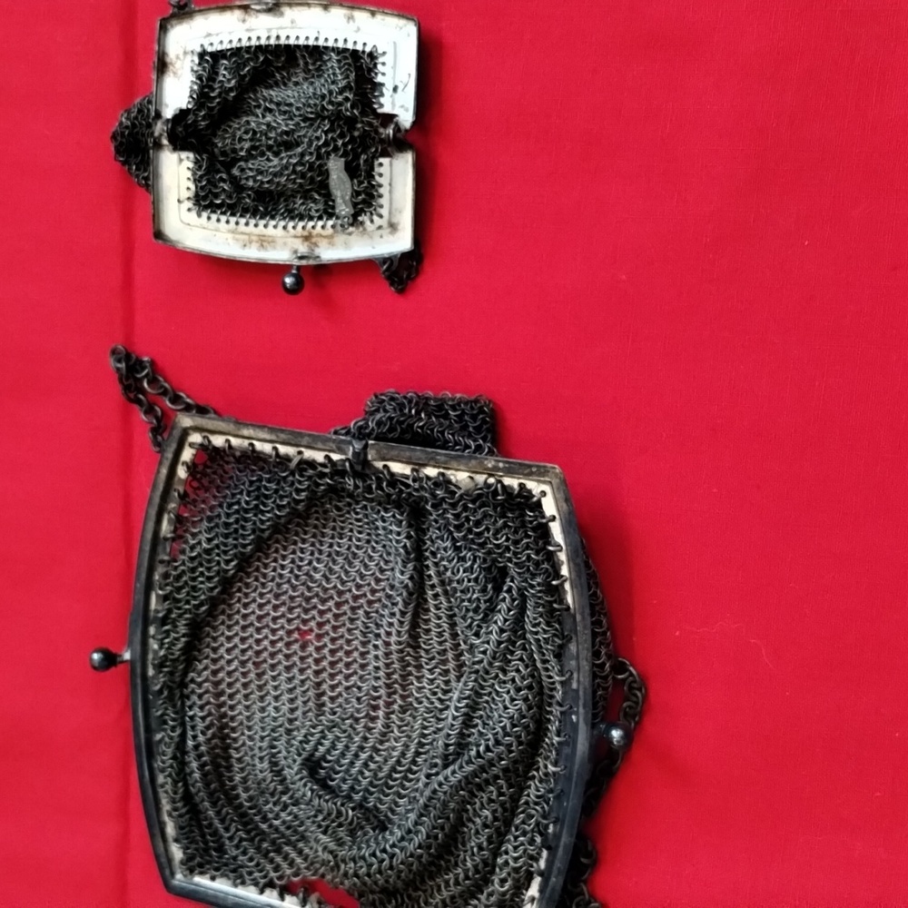 Vintage Metal Mesh Bags Purse - Whiting & Davis Co. - Picture 12 of 12